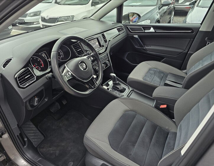 Volkswagen Golf Sportsvan 10