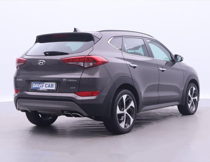Hyundai Tucson SUV 2,0 l 136 kw