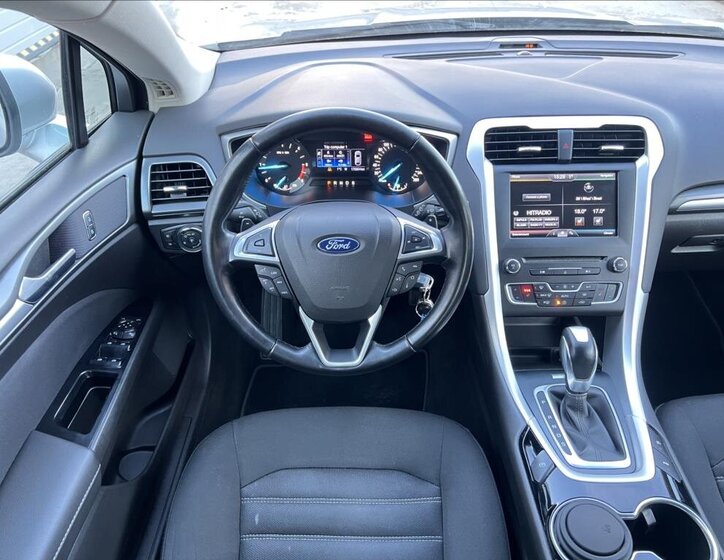 Ford Mondeo 21