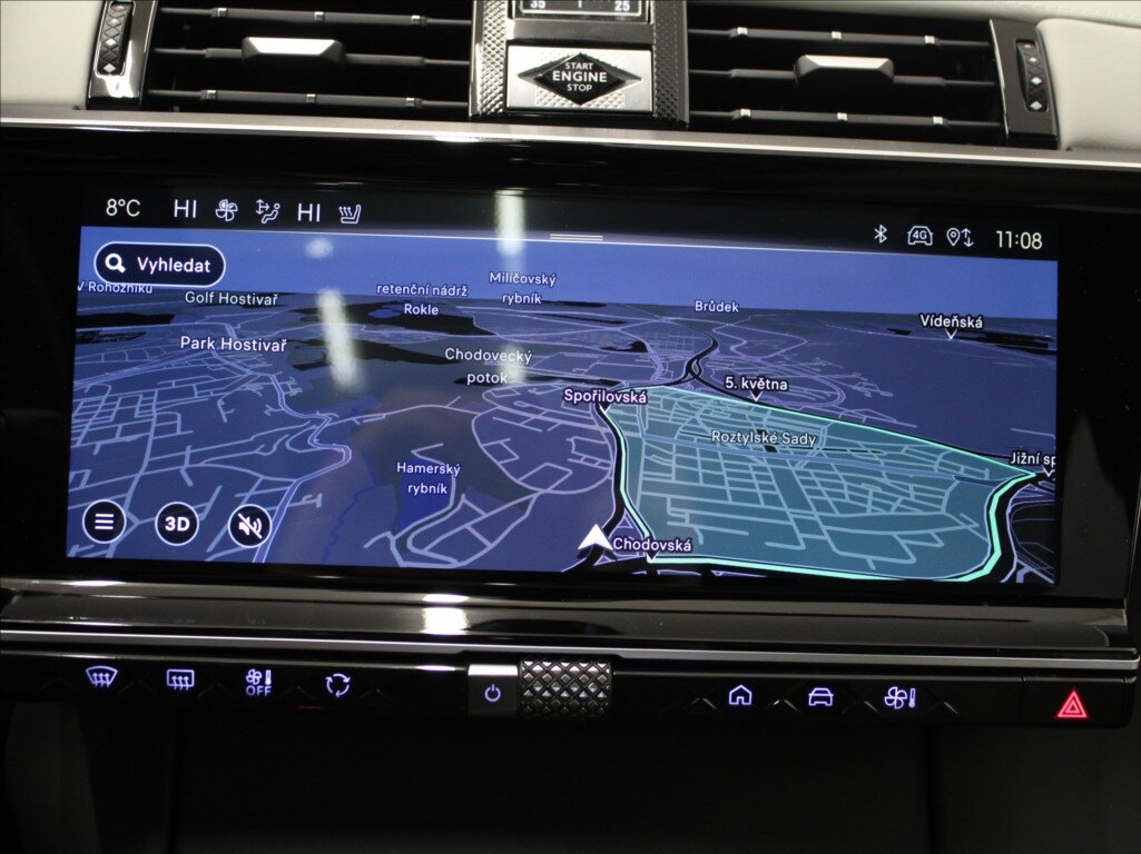 DS Automobiles DS7 Crossback SUV 1,6 l 221 kw