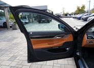BMW Řada 7 15