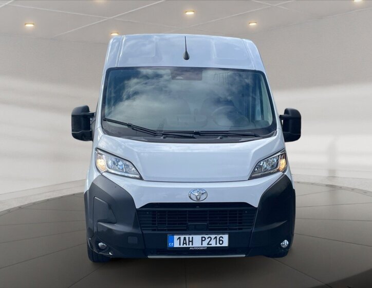 Toyota Ostatní Skříň 2,2 l 88 kw