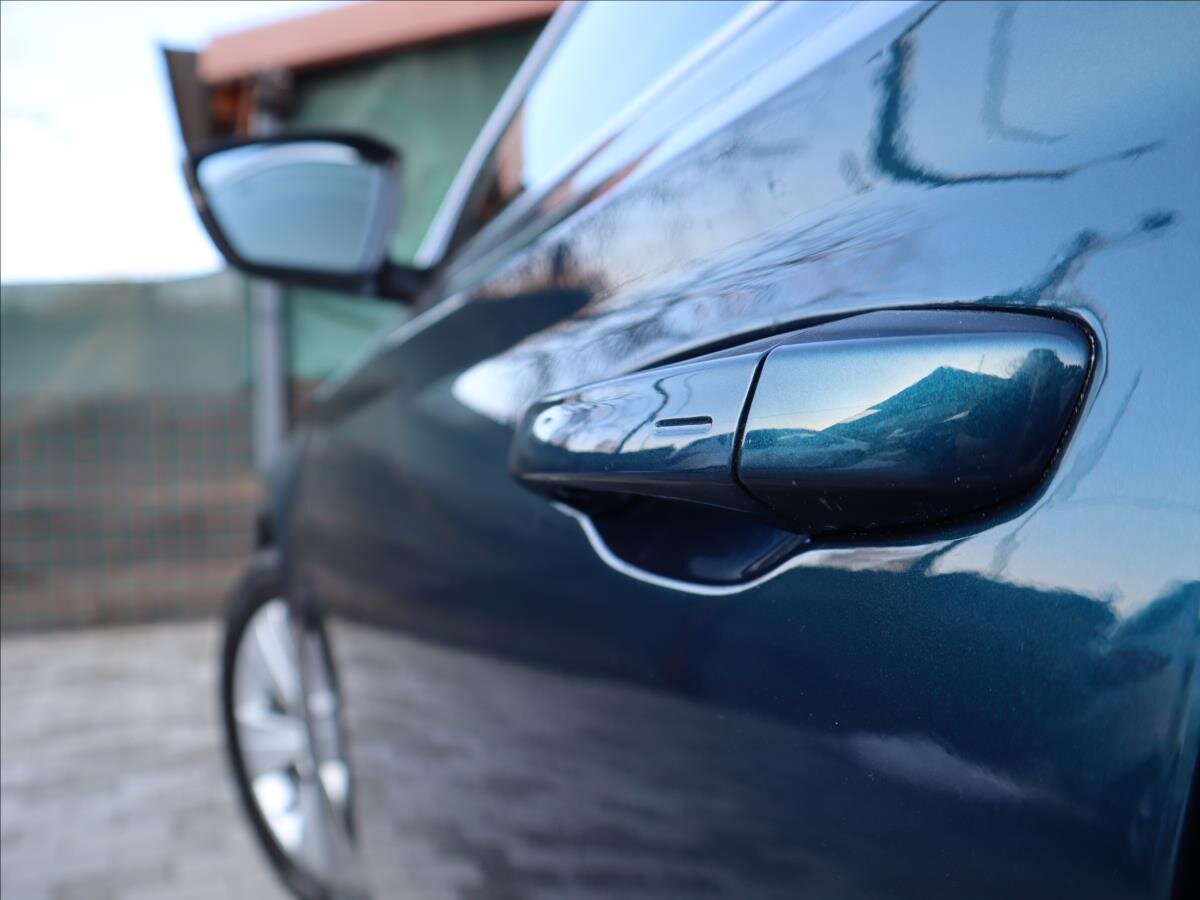 Škoda Superb Kombi 2,0 l 110 kw