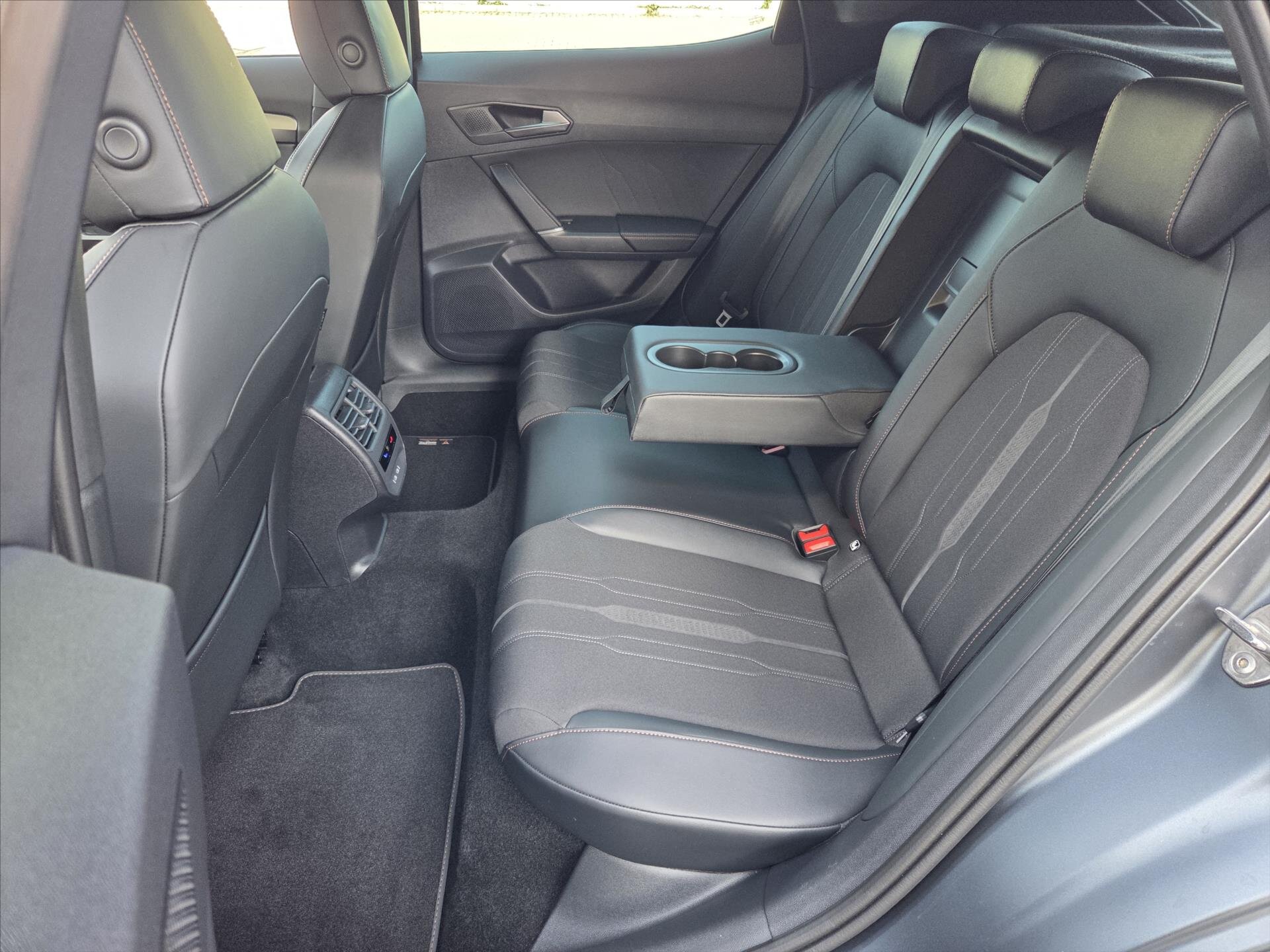 Cupra Formentor SUV / Terénní 1,5 l 110 kw