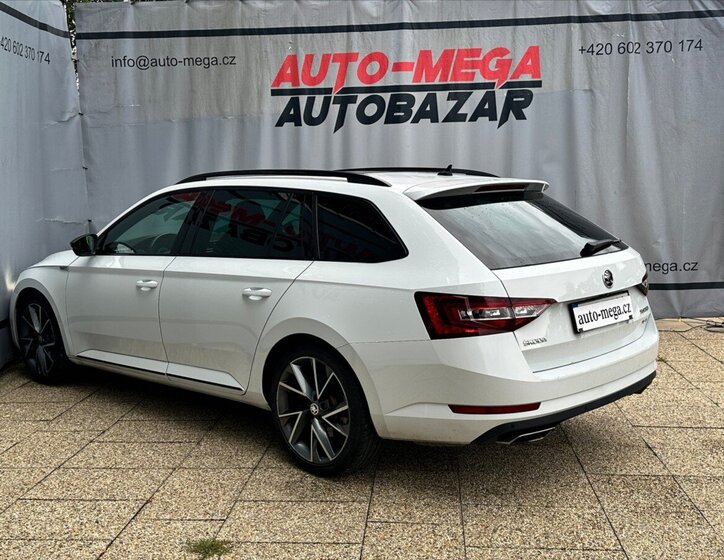 Škoda Superb Kombi 2,0 l 206 kw