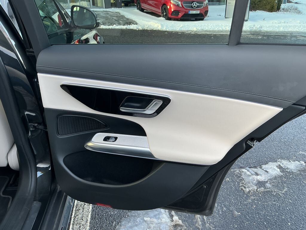 Mercedes-Benz Třídy E Kombi 2,0 l 145 kw