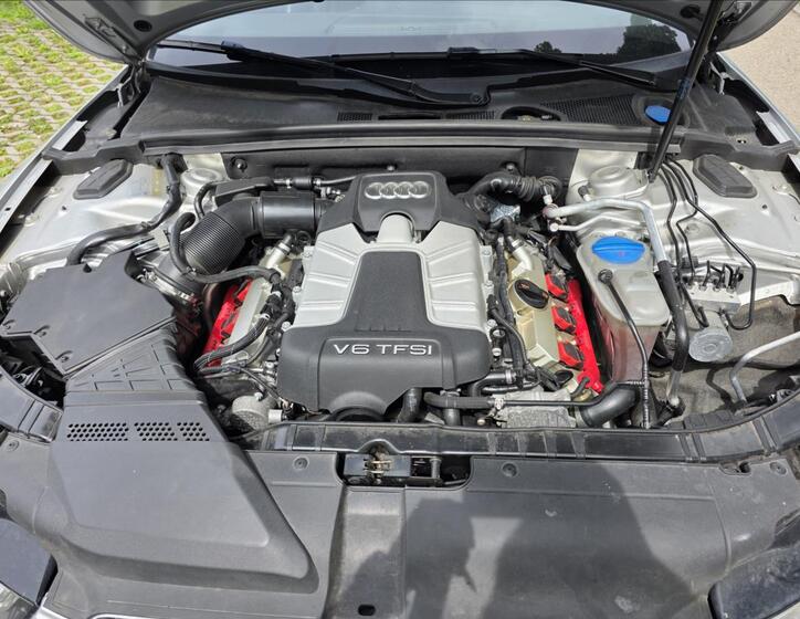 Audi S5 32