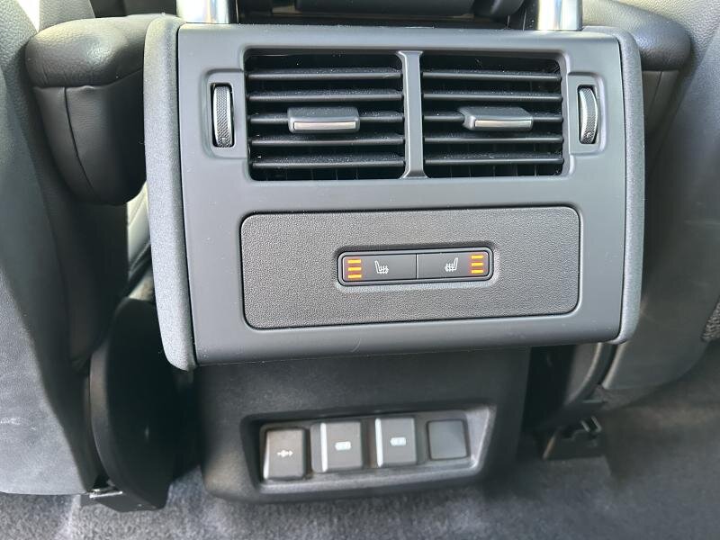 Land Rover Discovery SUV 3,0 l 221 kw