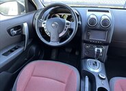 Nissan Qashqai SUV / Terénní 2,0 l 110 kw