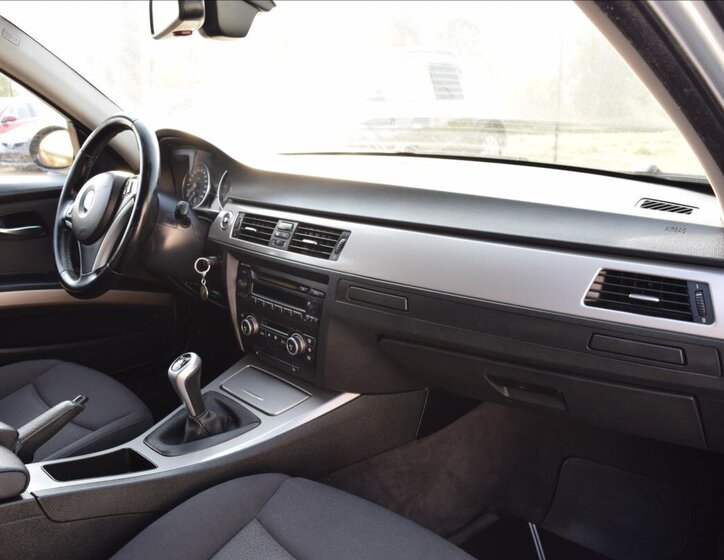 BMW Řada 3 20