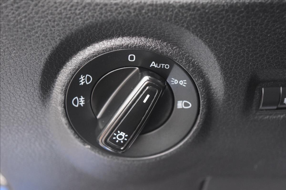 Škoda Fabia Hatchback 999,0 55 kw