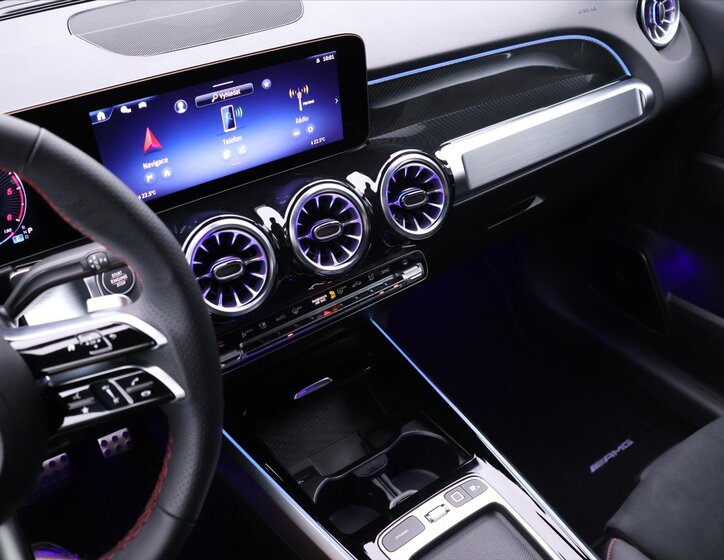 Mercedes-Benz GLB 28