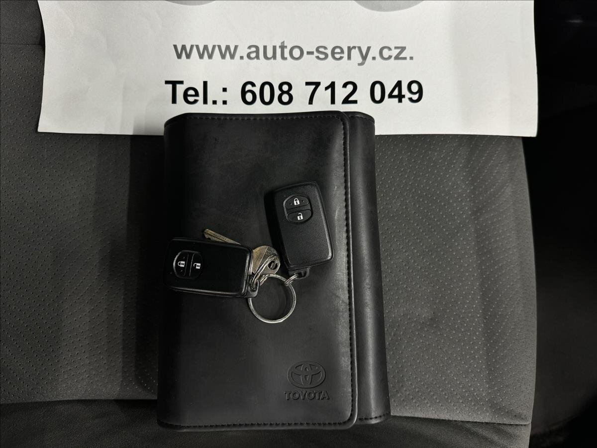 Toyota Prius Hatchback 1,8 l 73 kw