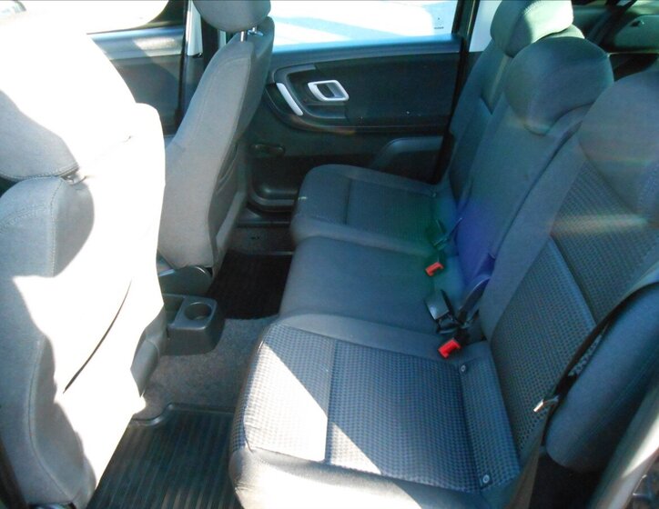 Škoda Roomster Hatchback 1,4 l 59 kw