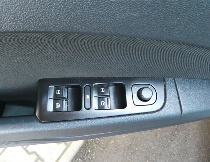 Škoda Superb Kombi 2,0 l 103 kw