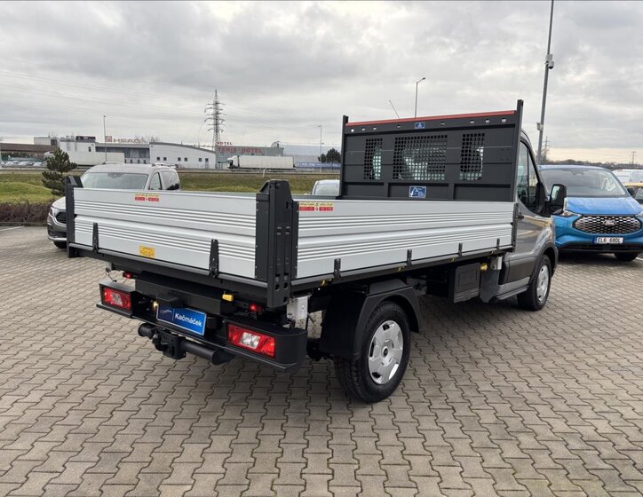 Ford Transit Sklápěč 2,0 l 121 kw