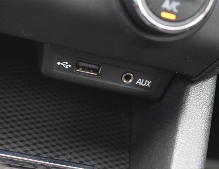 Škoda Octavia Sedan / Limuzína 2,0 l 135 kw