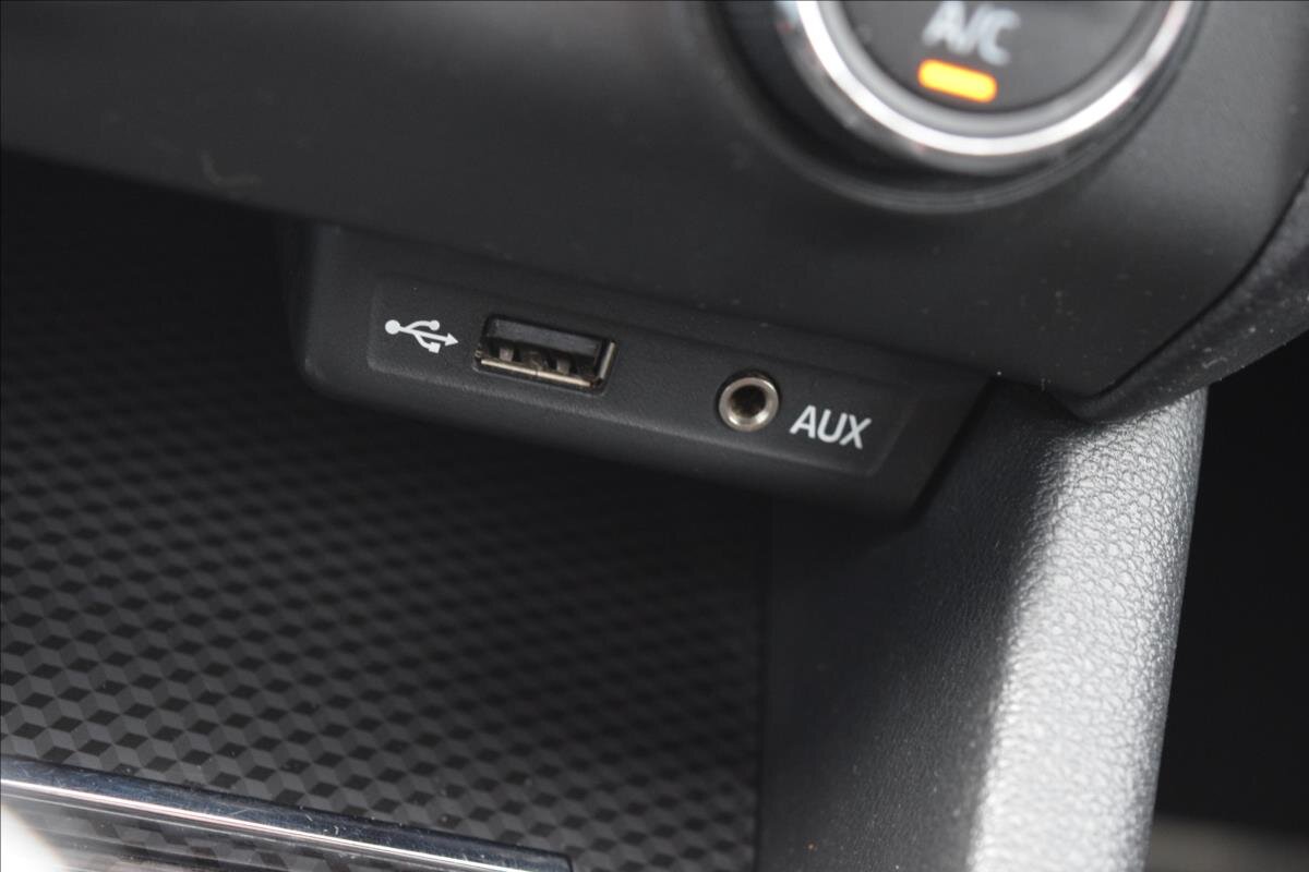 Škoda Octavia Sedan / Limuzína 2,0 l 135 kw