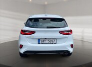 KIA Ceed 5
