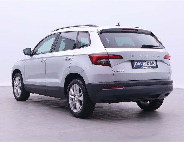 Škoda Karoq SUV / Terénní 1,5 l 110 kw