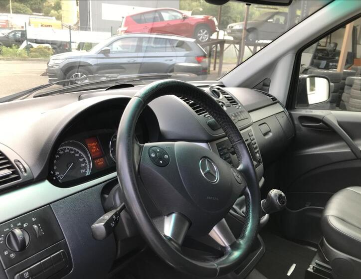 Mercedes-Benz Vito 11