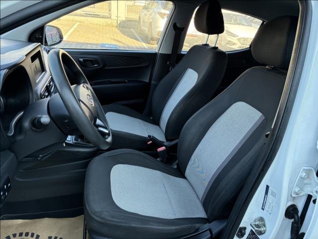 Hyundai i10 Hatchback 998,0 49 kw