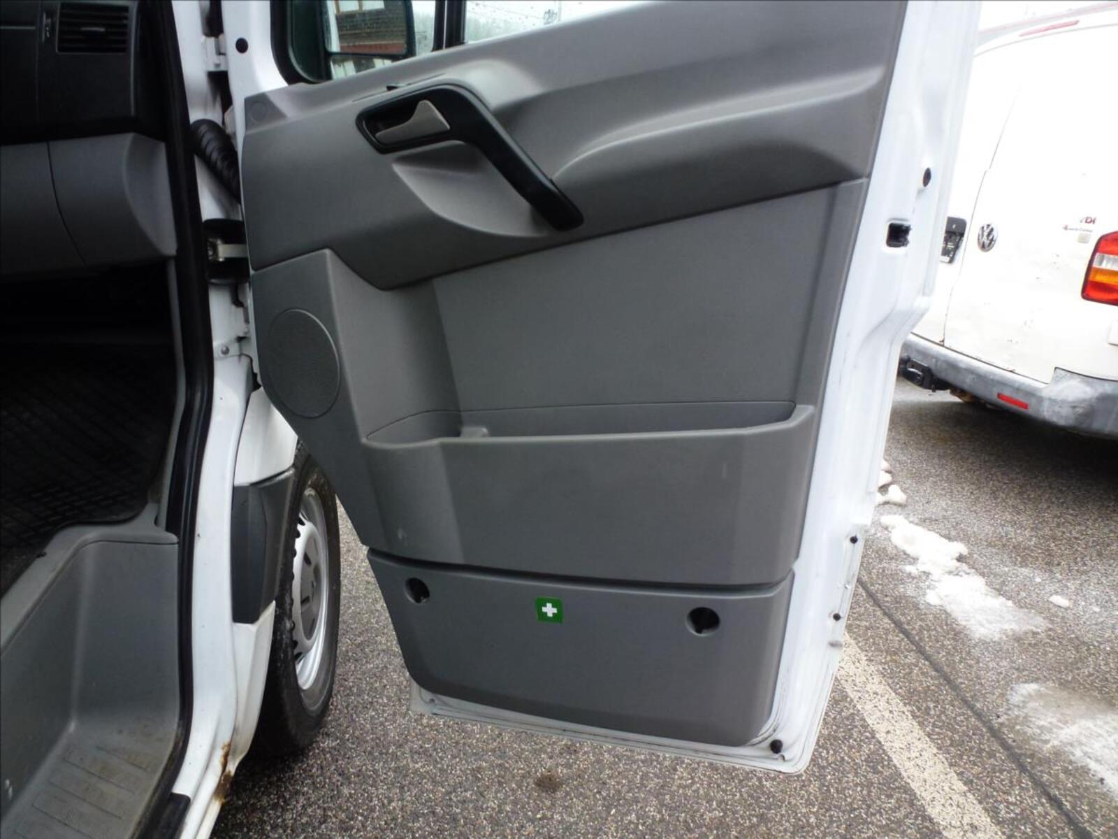 Mercedes-Benz Sprinter 27