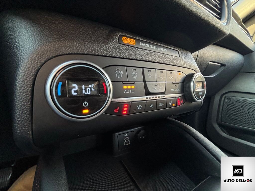 Ford Kuga SUV / Terénní 1,5 l 88 kw