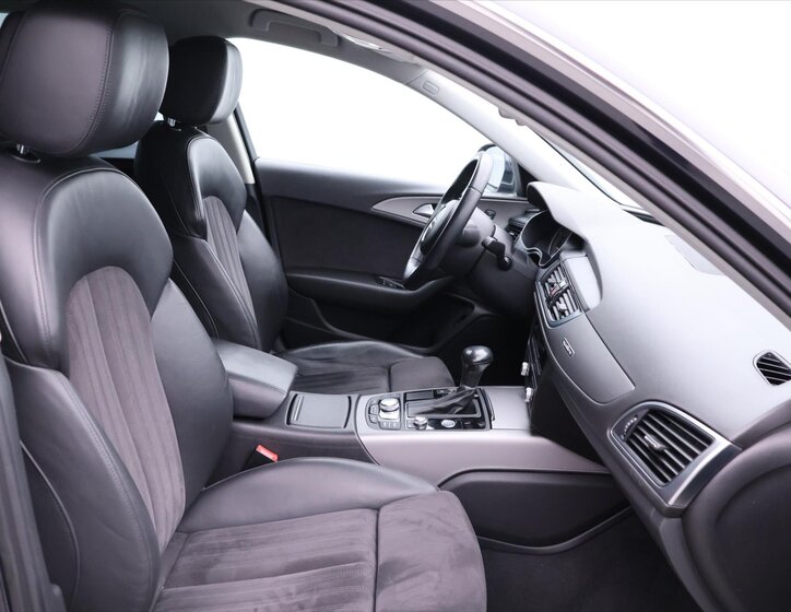 Audi A6 Allroad Kombi 3,0 l 180 kw