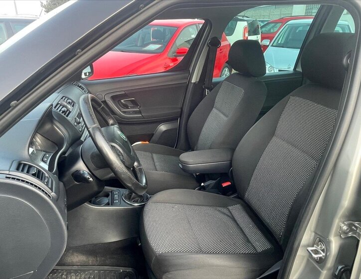 Škoda Roomster MPV 1,6 l 77 kw