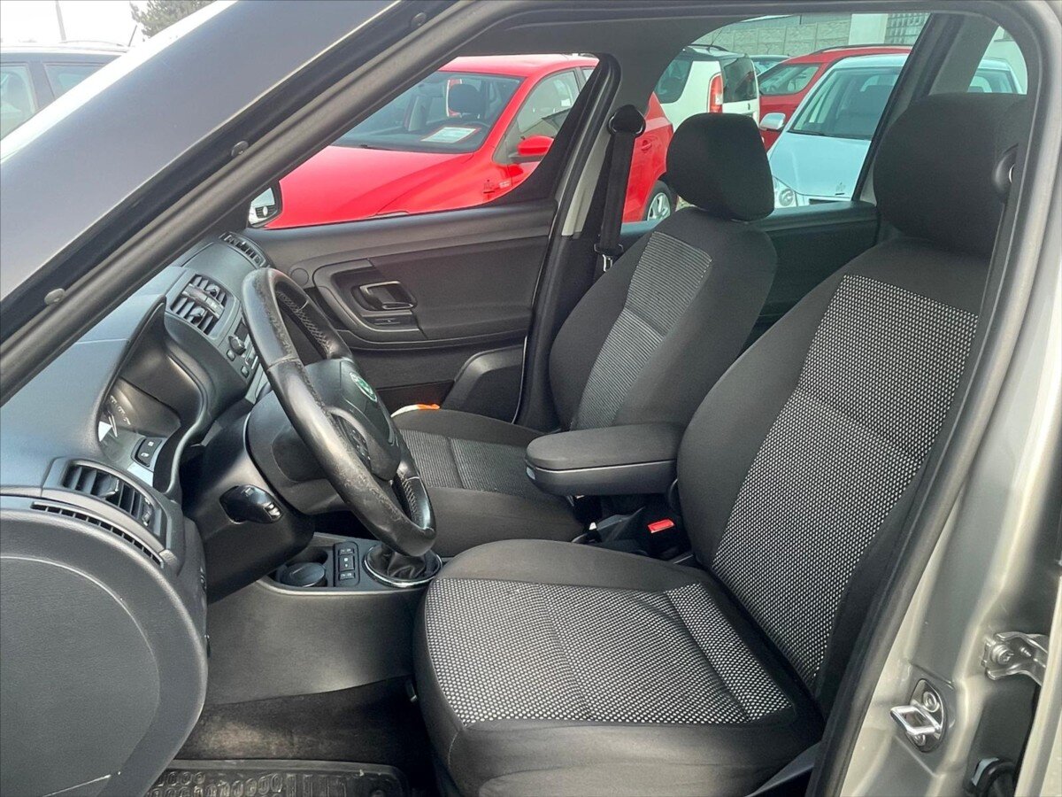 Škoda Roomster MPV 1,6 l 77 kw