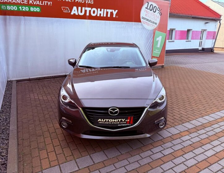 Mazda 3 Sedan / Limuzína 2,0 l 88 kw
