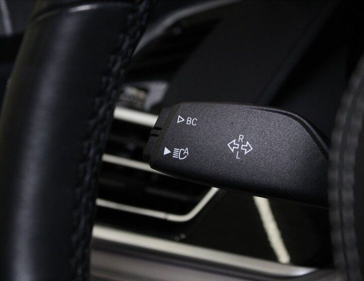 BMW X7 SUV / Terénní 3,0 l 250 kw