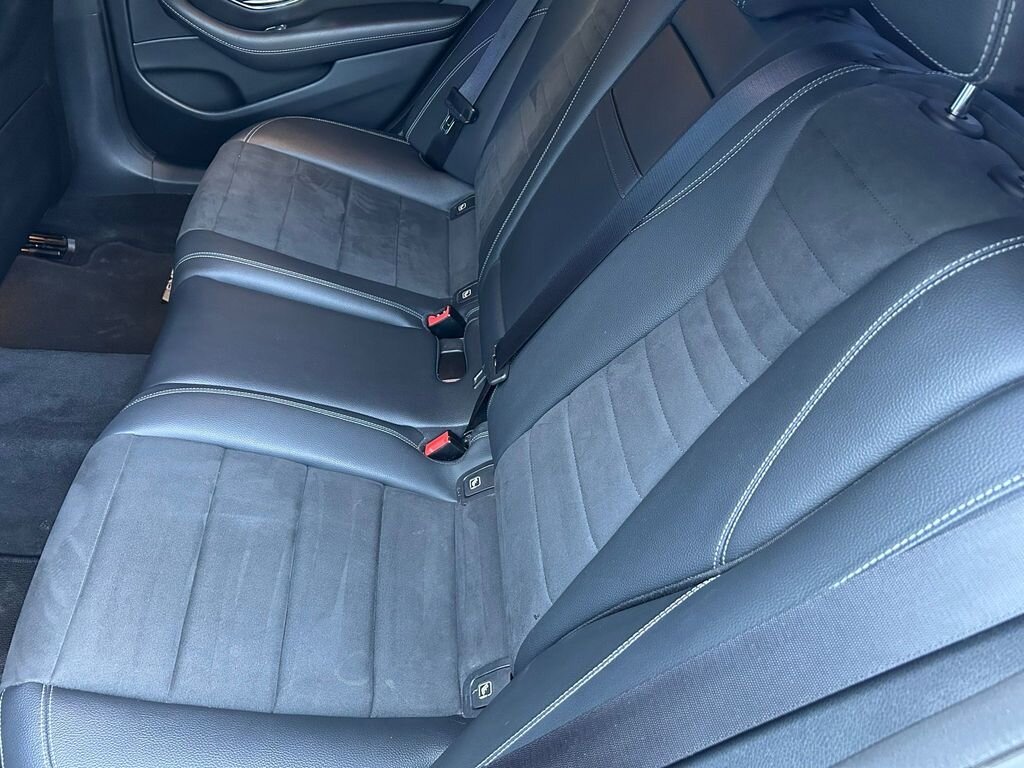 Mercedes-Benz Třídy E Sedan / Limuzína 2,0 l 143 kw