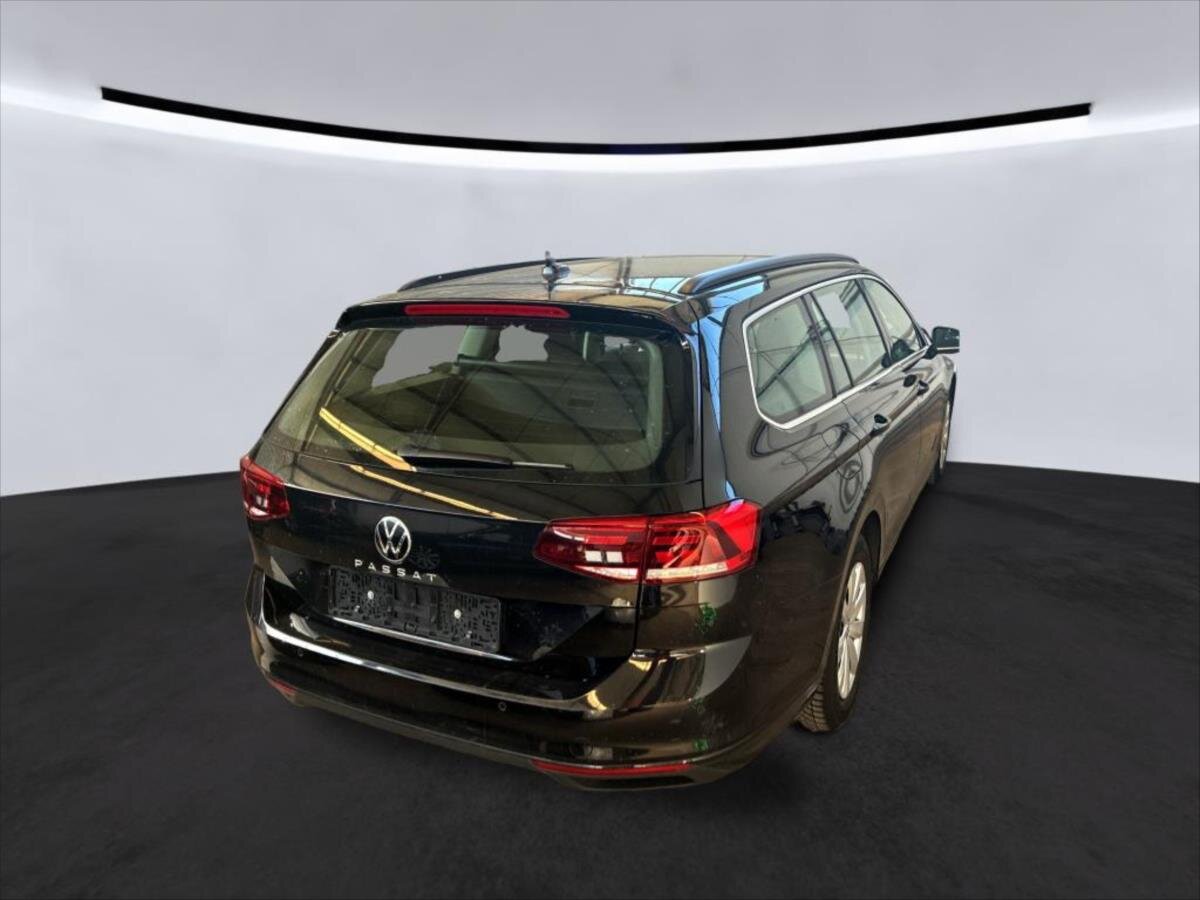 Volkswagen Passat Kombi 2,0 l 110 kw
