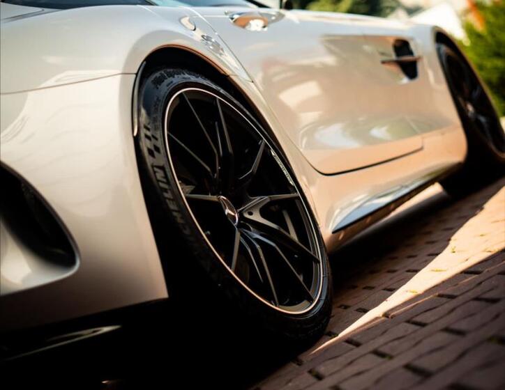 Mercedes-Benz AMG GT 3