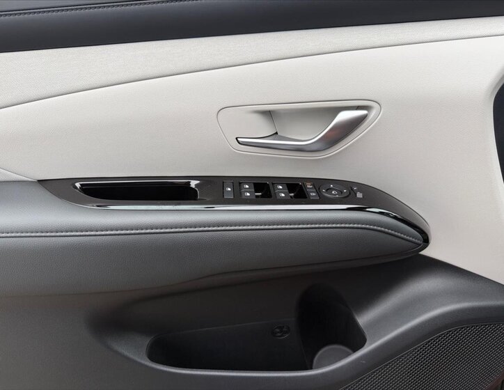 Hyundai Tucson SUV 1,6 l 117 kw