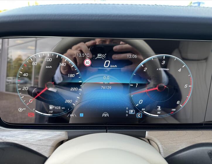 Mercedes-Benz Třídy E 9