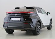 Toyota C-HR SUV 2,0 l 112 kw
