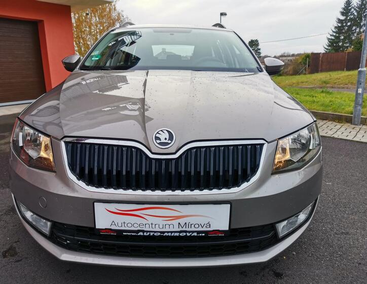 Škoda Octavia 3