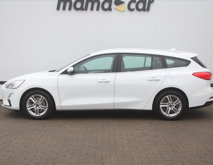 Ford Focus Kombi 999,0 74 kw