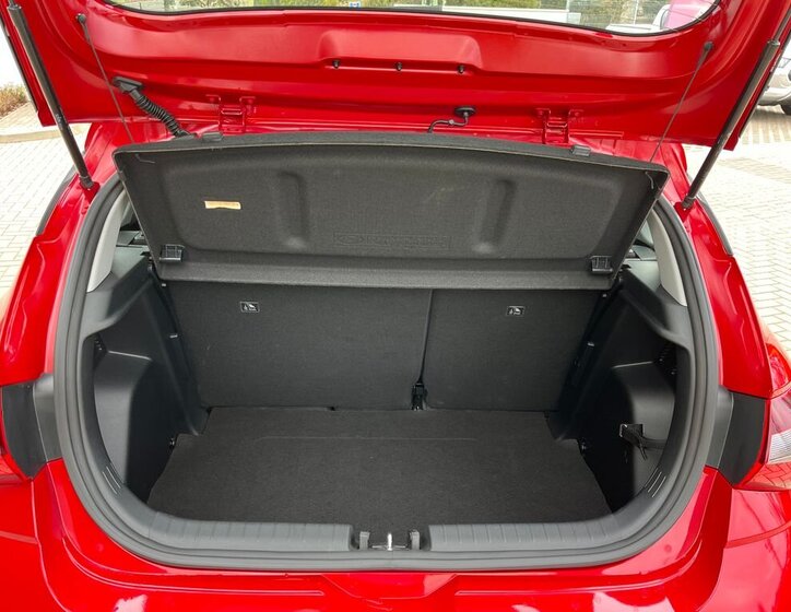 Hyundai i20 Hatchback 1,2 l 57 kw