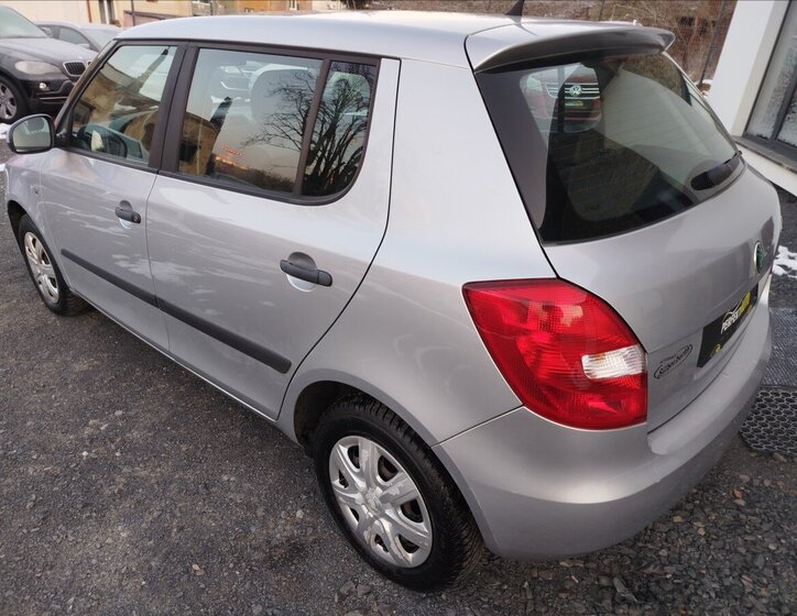Škoda Fabia Hatchback 1,2 l 44 kw
