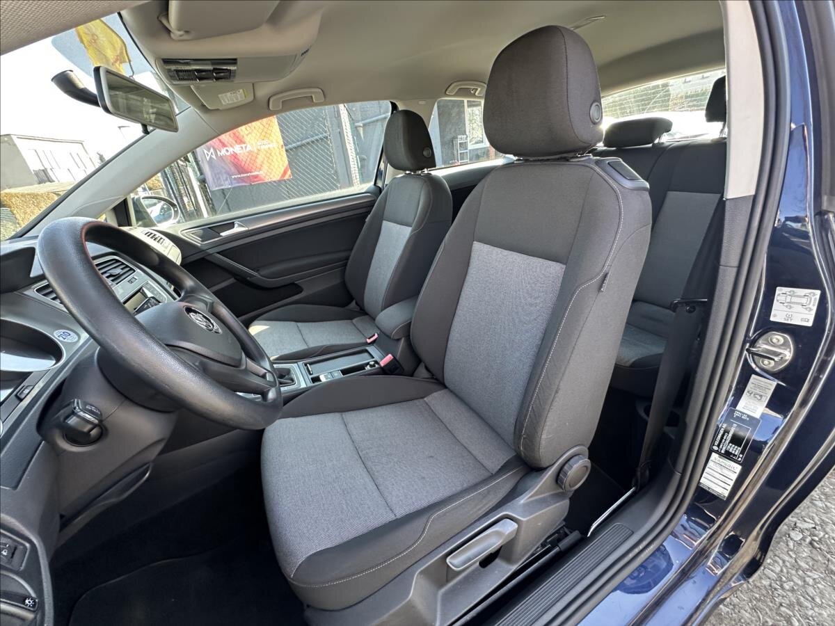 Volkswagen Golf Hatchback 1,2 l 63 kw