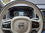 Volvo XC90 8