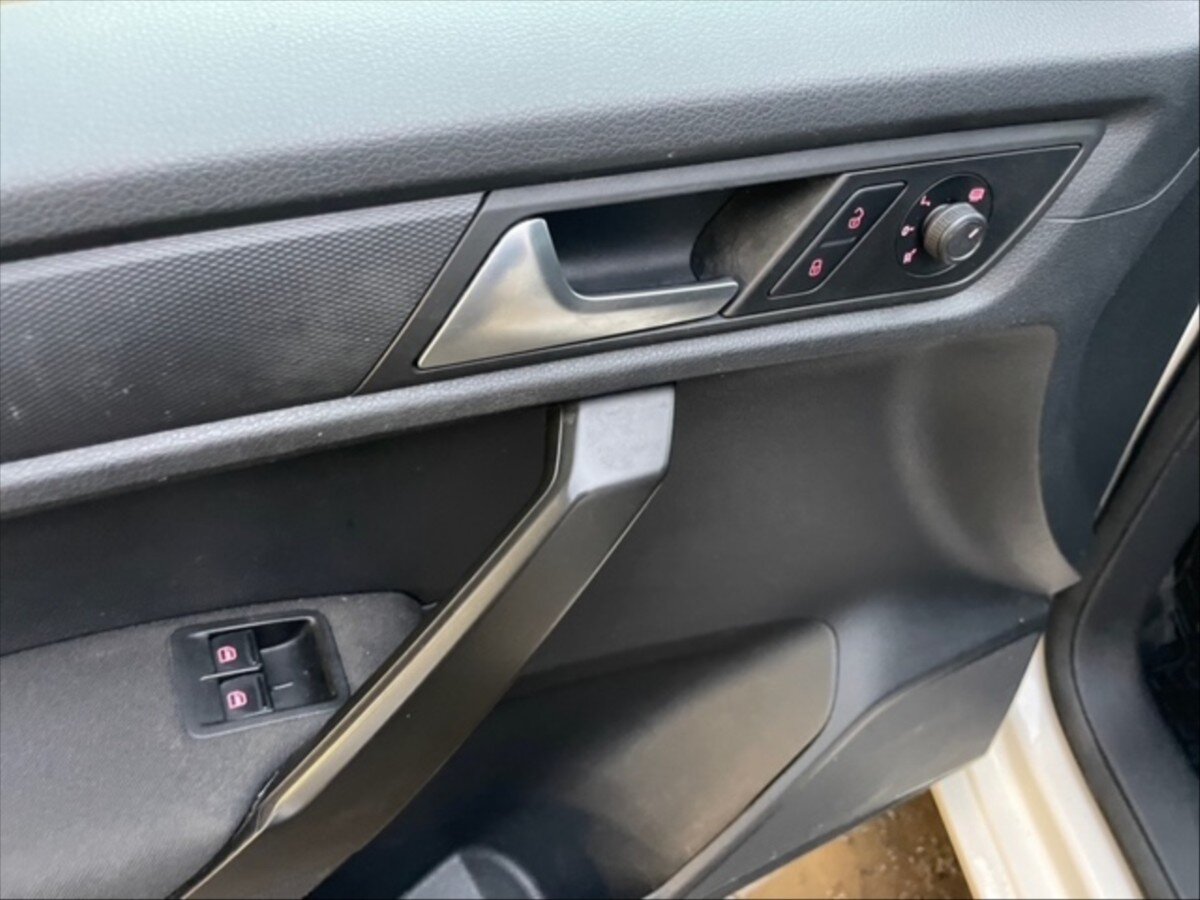 Volkswagen Caddy Kombi 1,4 l 96 kw