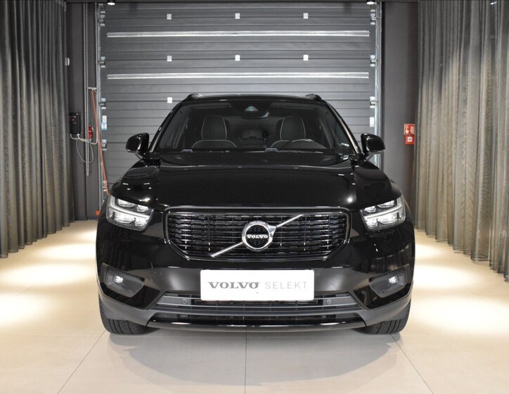 Volvo XC40 SUV 2,0 l 140 kw