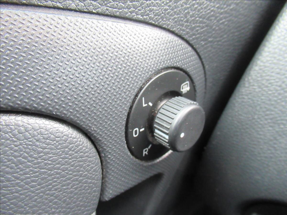 Škoda Roomster MPV 1,2 l 63 kw