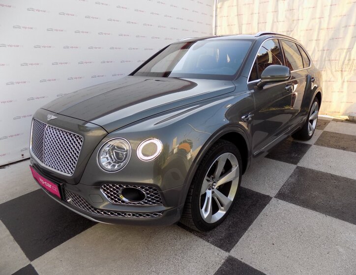 Bentley Bentayga 1