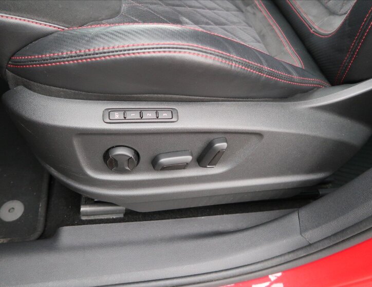 Škoda Kodiaq SUV / Terénní 2,0 l 176 kw